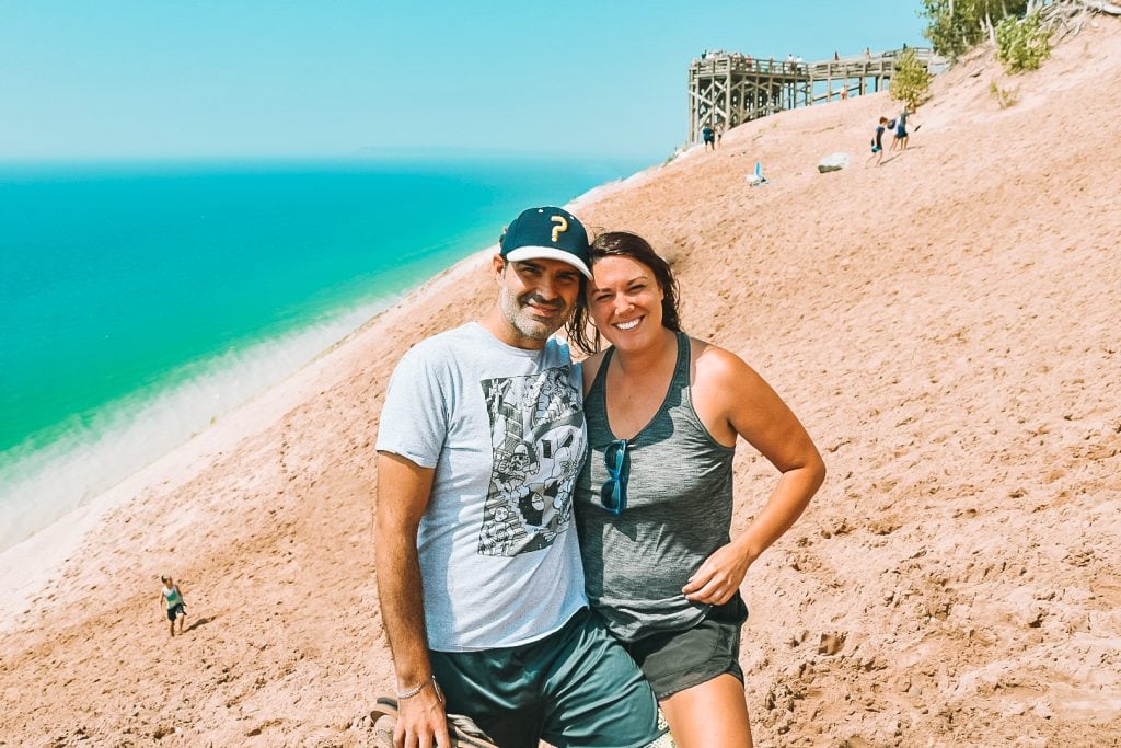 Lake Michigan Overlook Sleeping Bear Dunes | herlifeadventures.blog | #camping #usdestinations #sleepingbeardunes #nationallakeshore #travelhacks #travelguide #adventuretravel #roadtrip #nationalpark #nationalparkroadtrip #michigantravel #greatlakes #ustravel #summer #bucketlist