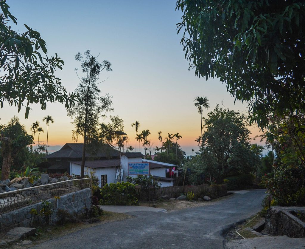 8 Tiny Asian Villages Where Traditional Life Still Guides the Day – Her Life Adventures Mawlynnong - Cleanest village of Asia