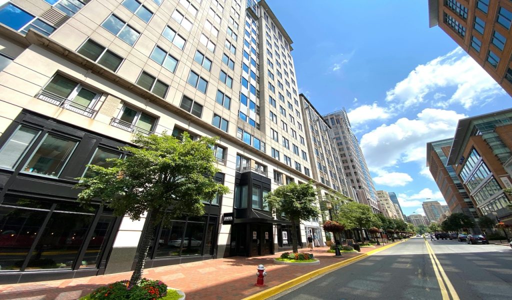 Reston 