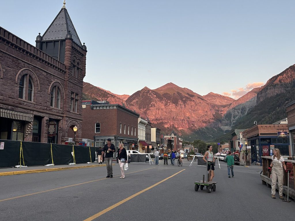 Downtown Telluride begins preparations for Telluride Film Festival.