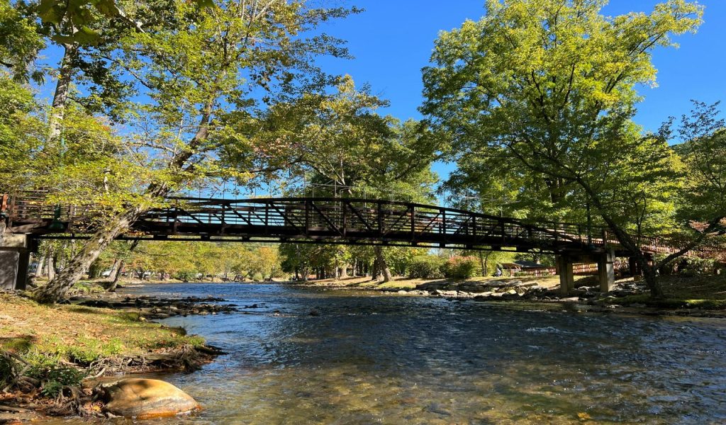13 U.S. Islands You Can Reach By Ferry For Easy Weekend Escapes – Her Life Adventures Bridge in Oconaluftee Island Park
