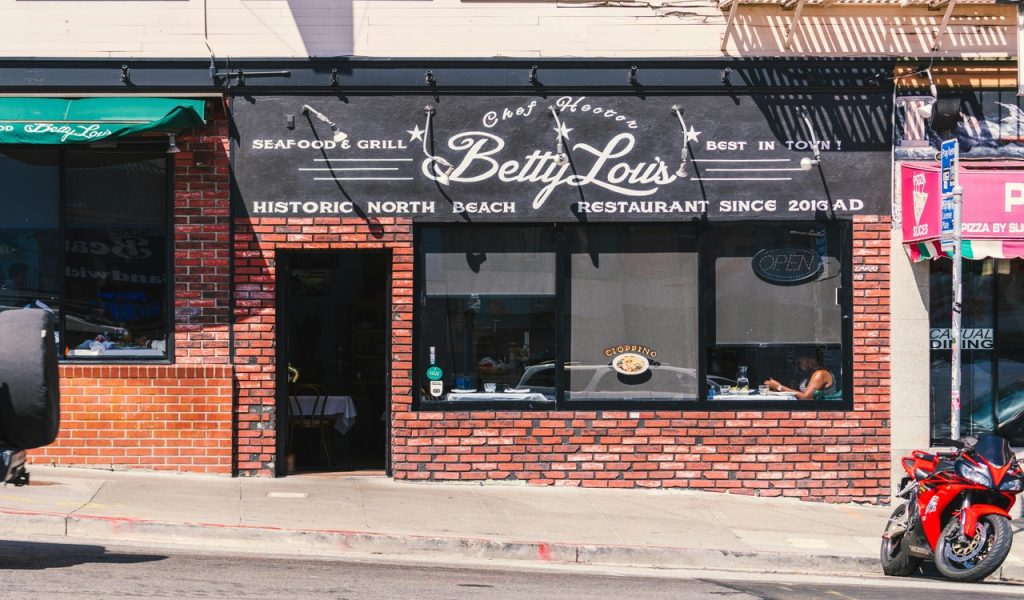 Betty Lou's Seafood Grill in San Francisco North Beach
