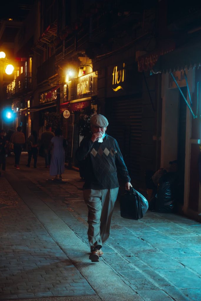 Night Stroll in Puebla's Charming Streets
