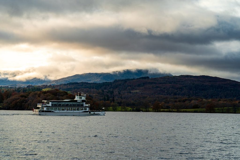 Boo Cruises On The Great Lakes