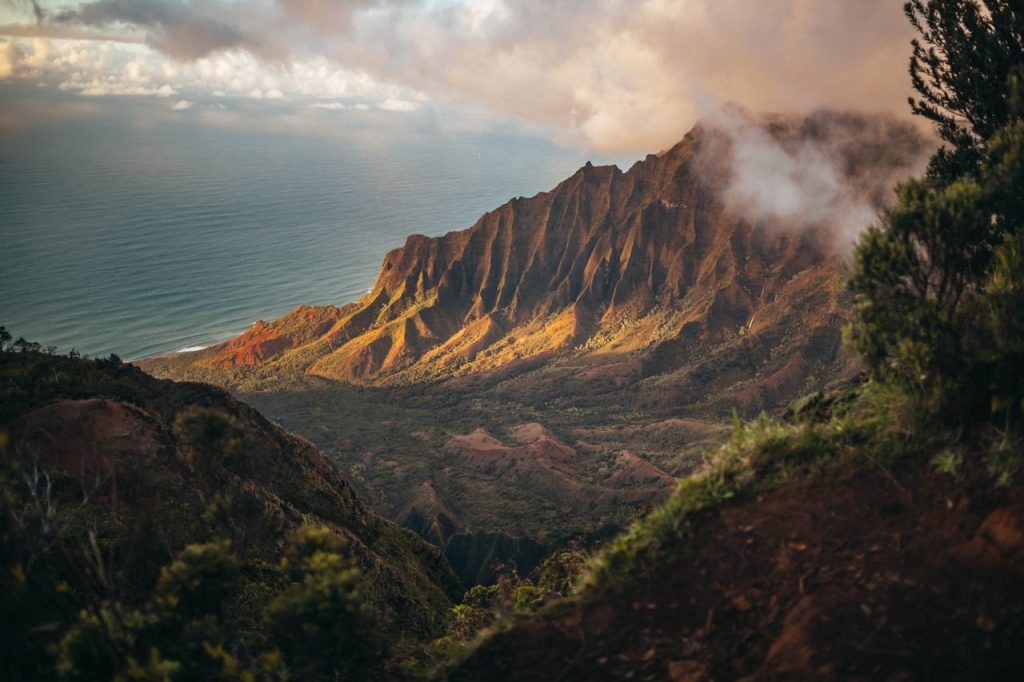 Breathtaking Kalalau Valley Mountains Scenic View in Kauai, Hawaii