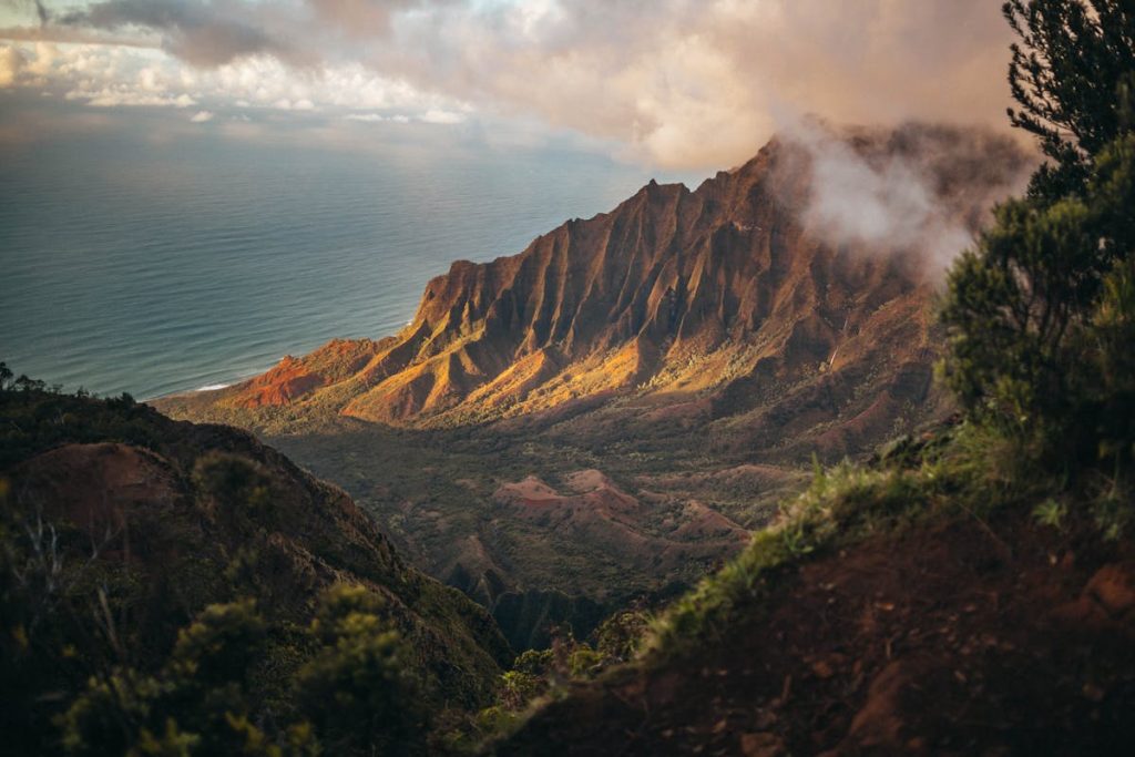 Breathtaking Kalalau Valley Mountains Scenic View in Kauai, Hawaii