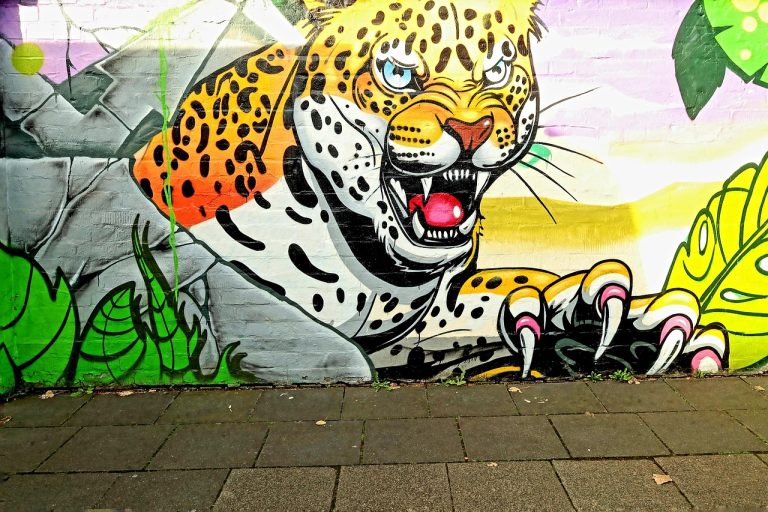 10 Art Streets Where Murals Beat the Museum