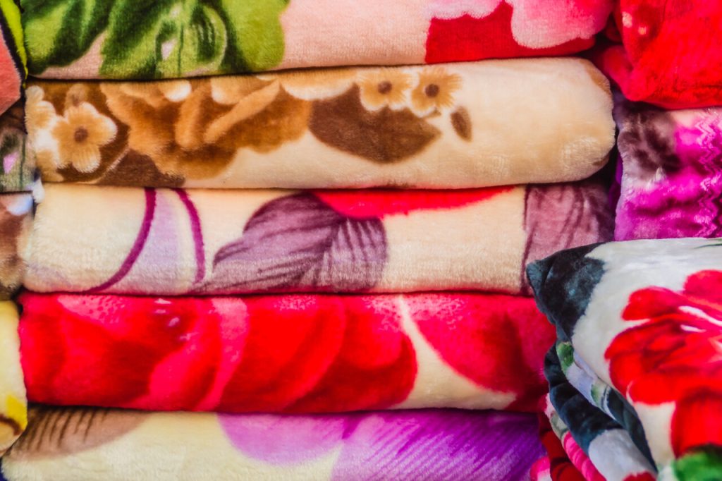 Lightweight Packable Blanket