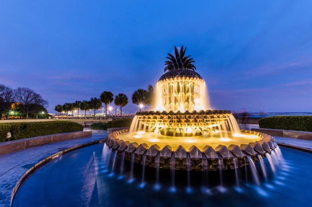 Pineapple Fountain at Water Front Park, in Charleston