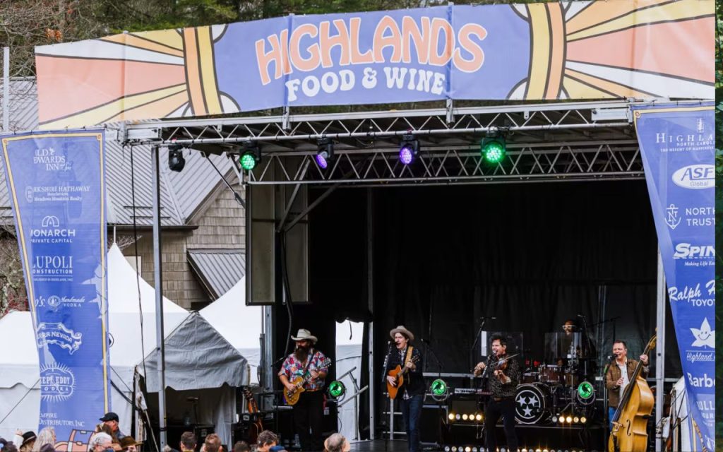 8 Offbeat Food Festivals Drawing Travelers Across States – Her Life Adventures Untitled design 35