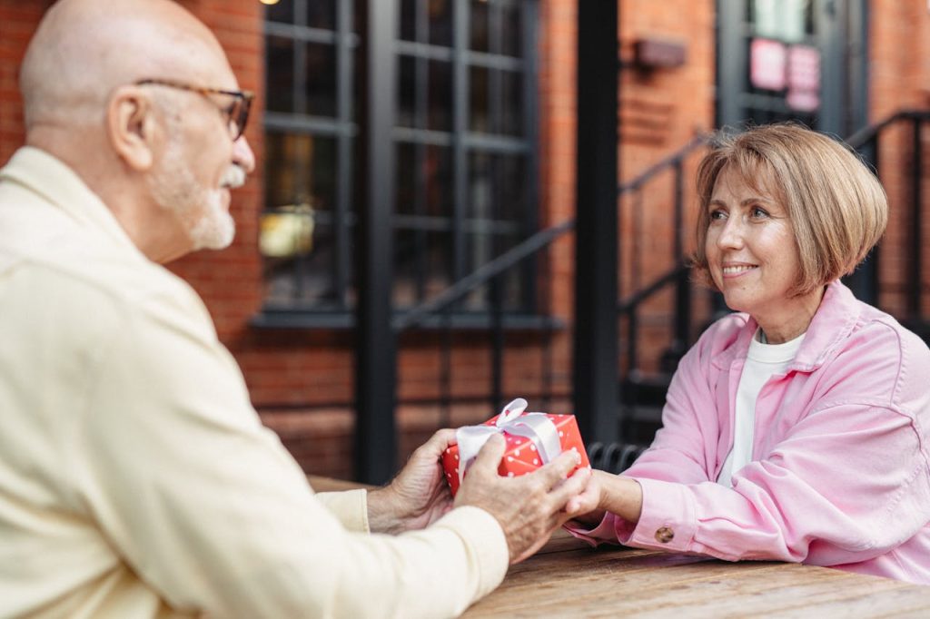 A small gift exchange between a tourist and a local host