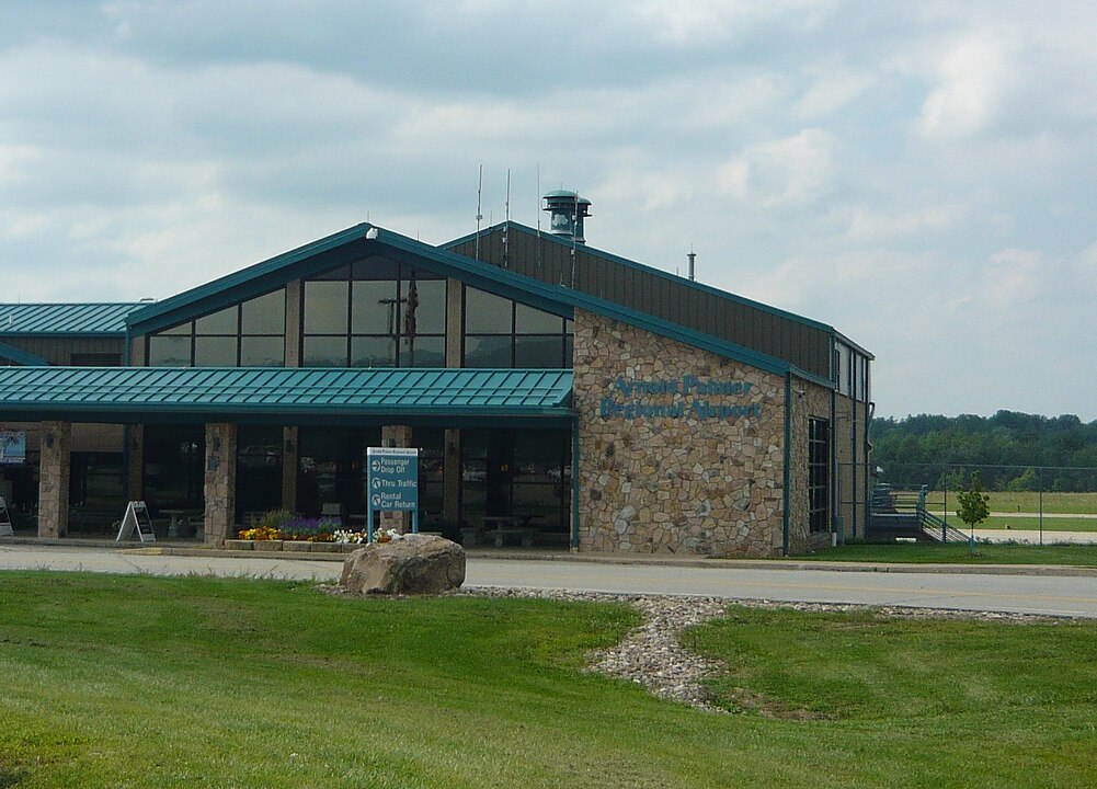 Arnold Palmer Regional Airport, Pennsylvania (LBE)