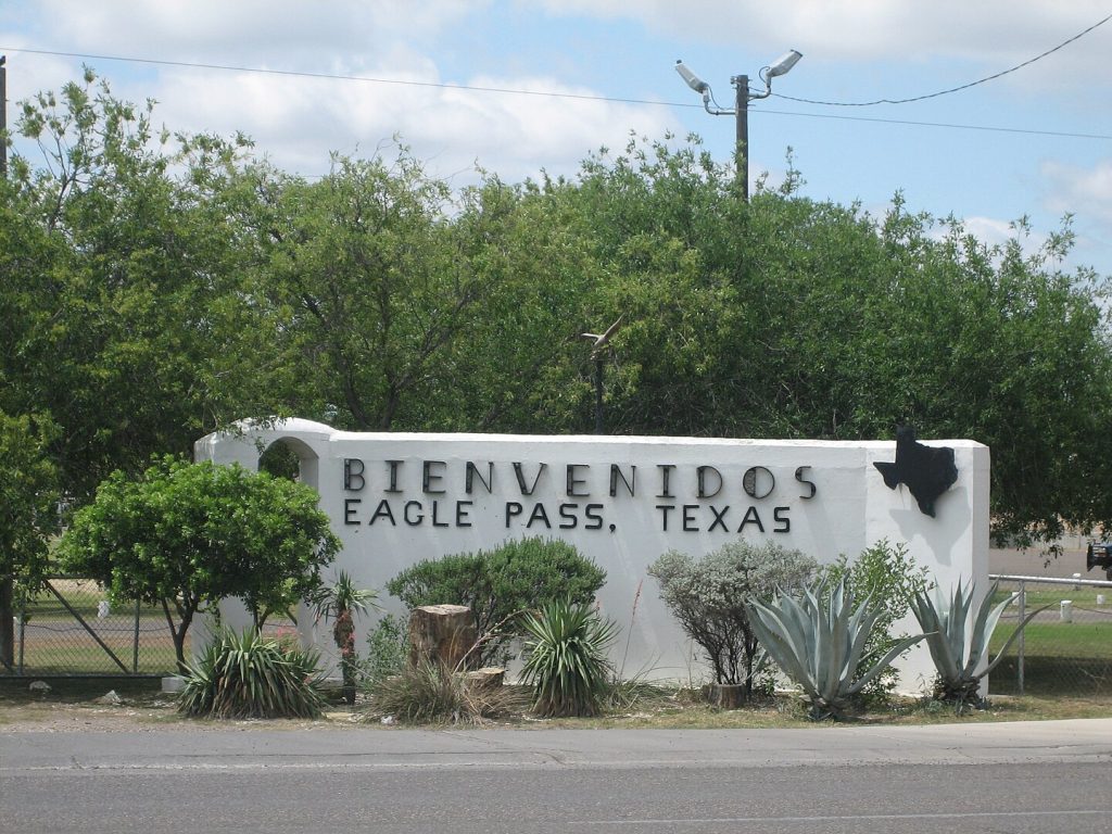 9 Border Crossings That Have Become Ghost Towns in Recent Years – Her Life Adventures Eagle Pass Downtown Crossing Area, Texas