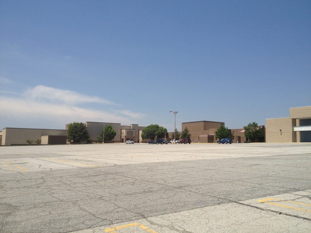 Metro North Mall, Kansas City, Missouri