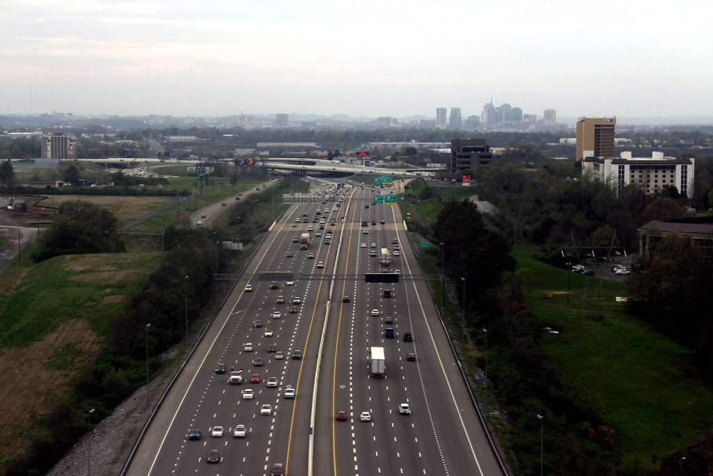 Interstate 40 in Nashville, Tennessee near the Nashville International Airport looking west