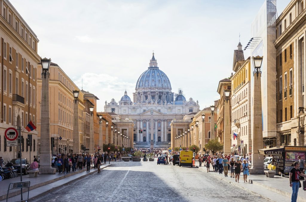 11 Cities Where Airbnb Bans Are Changing How Tourists Stay – Her Life Adventures Rome