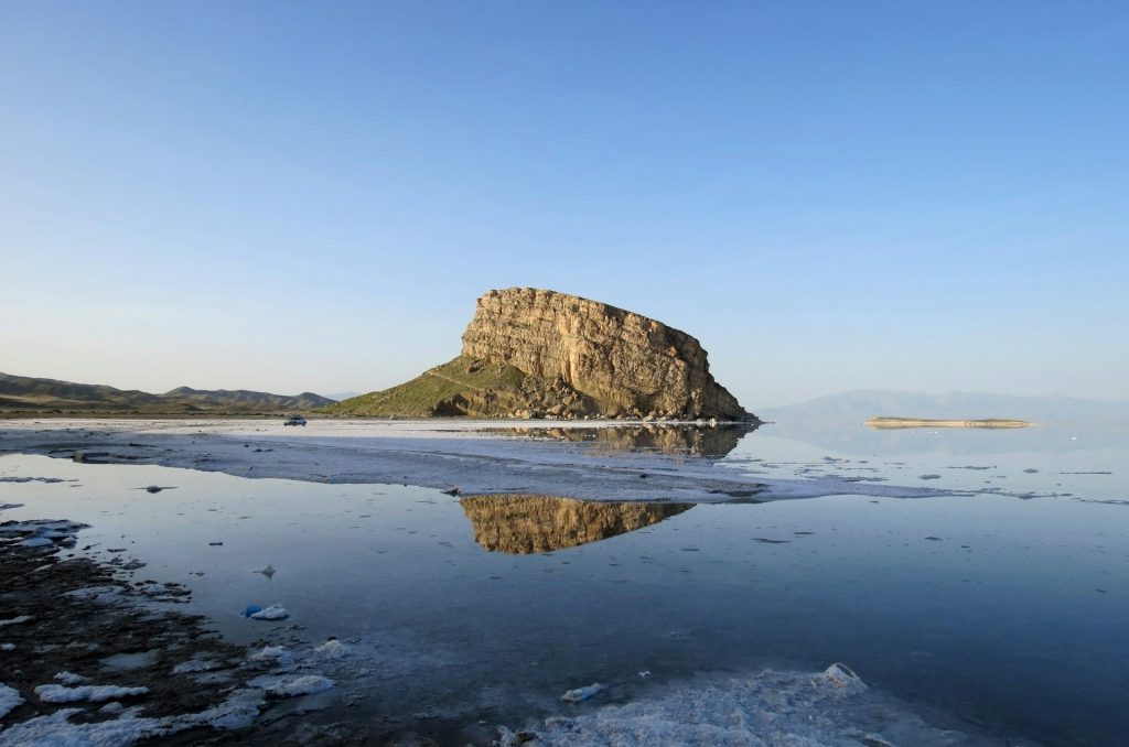14 “Hidden Gem” Lakes That Are Drying Up Faster Than Expected – Her Life Adventures Lake Urmia, Iran