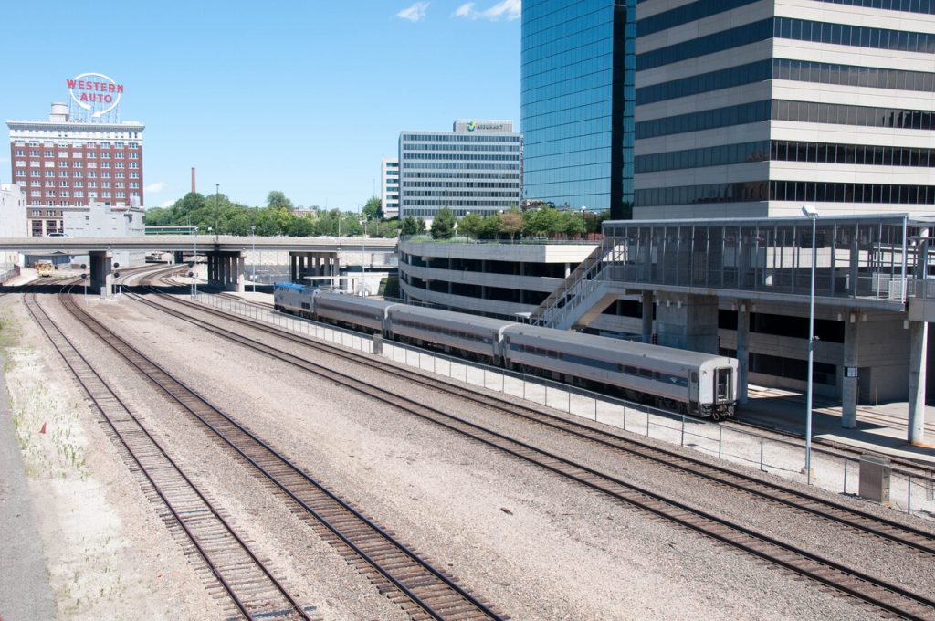 Missouri River Runner, St. Louis to Kansas City