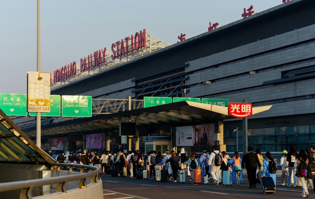 Underestimating Airport Bottlenecks After Summer