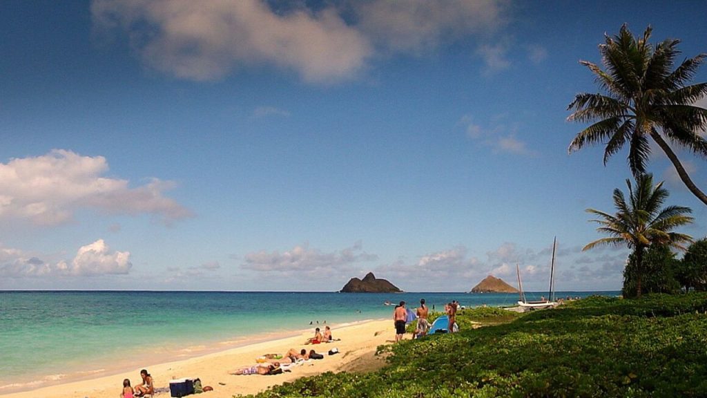 Lanikai And Kailua Weekend Traffic, Oahu, Hawaii