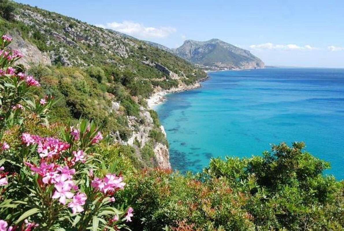 14 Secret Beaches Along the Mediterranean Coast Hit by Overtourism Protests – Her Life Adventures Cala Luna, Italy