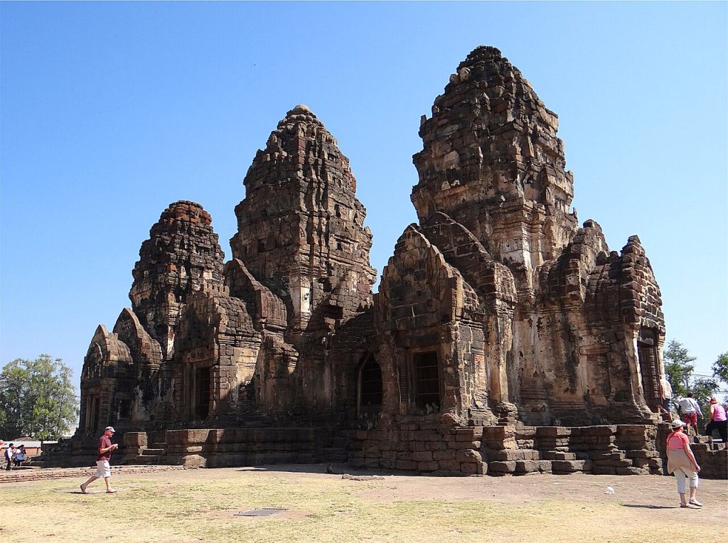 Phra Prang Sam Yot, Lopburi