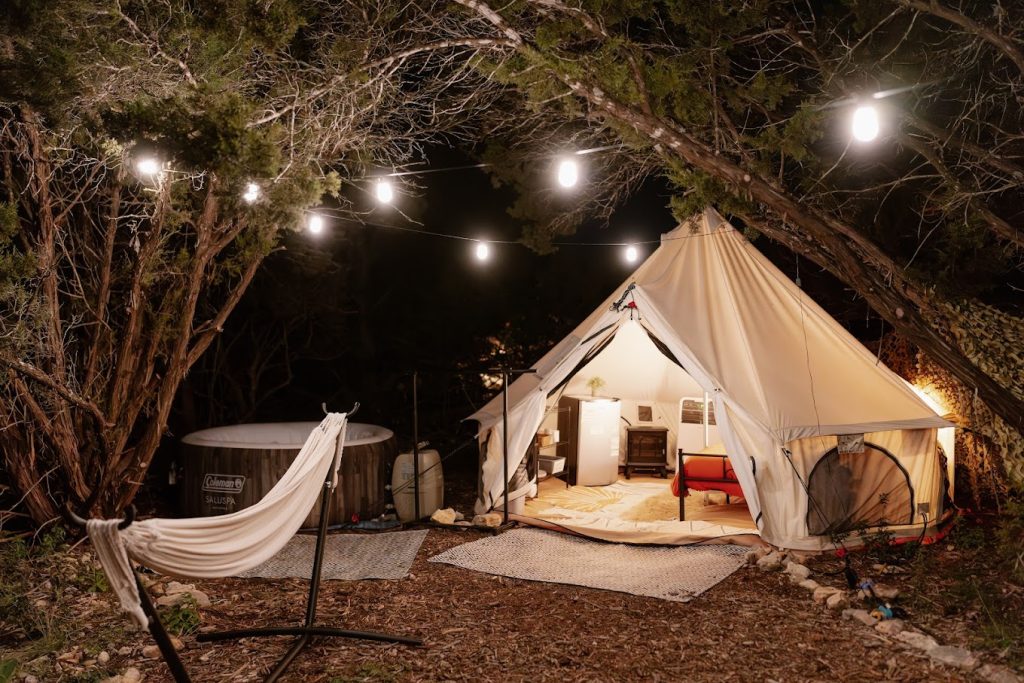 The Juniper Ranch And Retreat Near Canyon Lake And The Guadalupe River