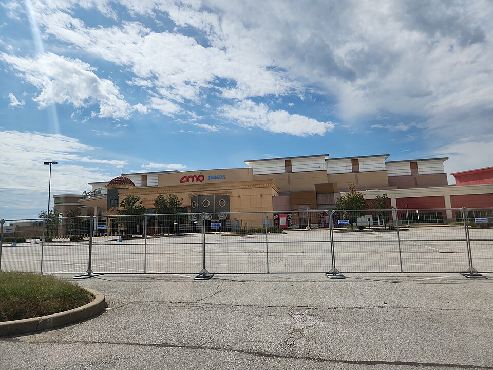 12 U.S. Places That Are Empty, Awkward, and Uncomfortably Quiet – Her Life Adventures 12 U.S. Places That Are Empty, Awkward, and Uncomfortably Quiet – Her Life Adventures