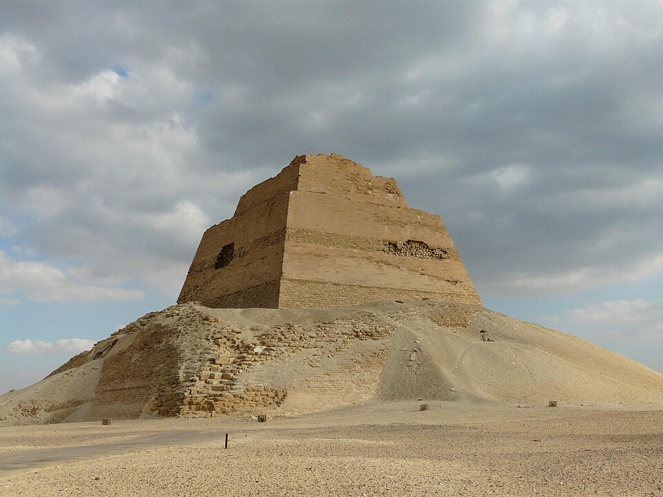 Meidum Pyramid, Beni Suef