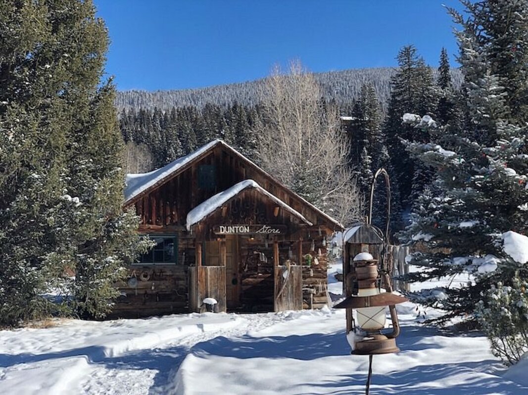 Dunton Hot Springs In Colorado
