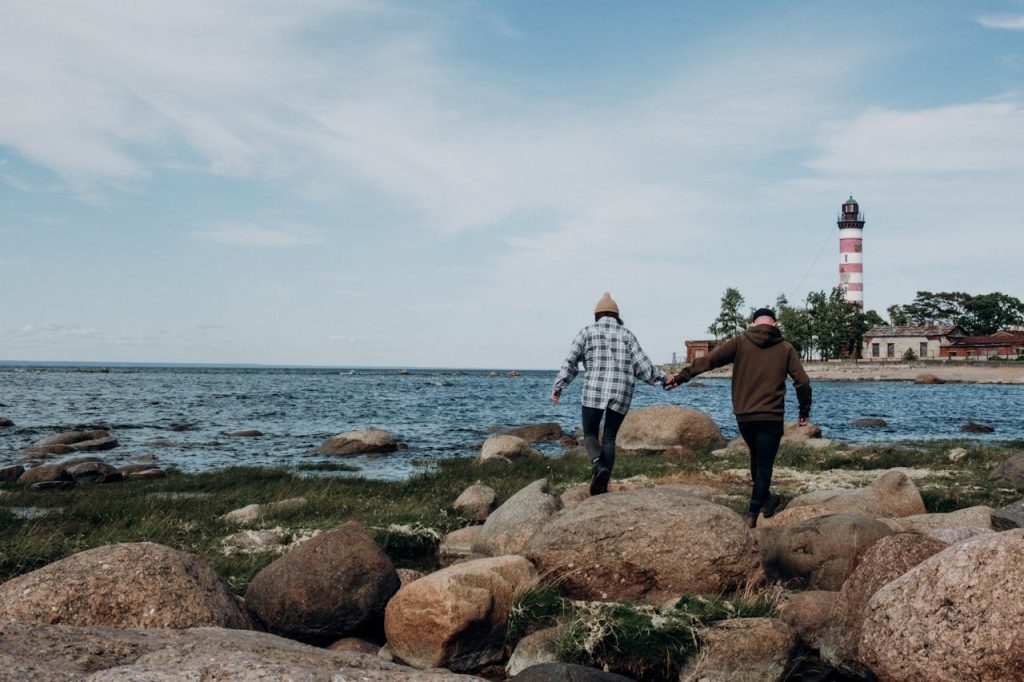 Self-Guided Story Walker