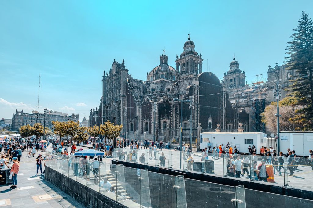 Day-Tripping A Fragile Old City