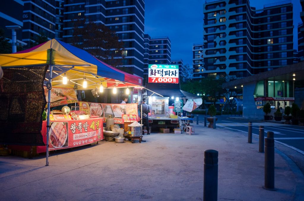 Street-Food Night Crawl