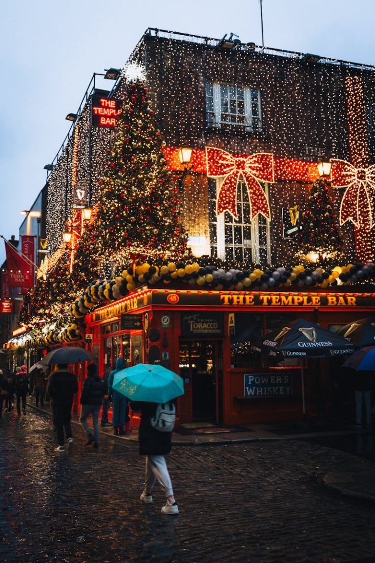 Festive Temple Bar in Dublin During Christmas
