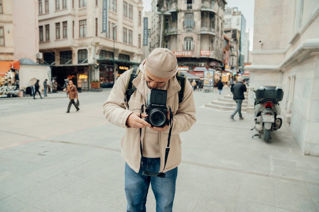 Photo Walk With Expensive Gear