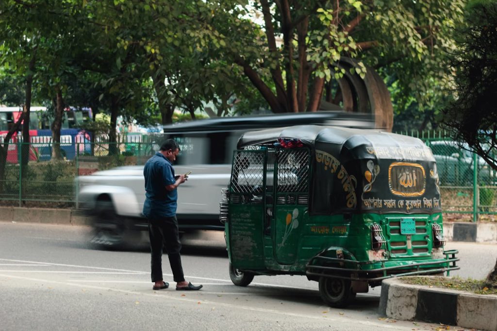 Dhaka CNG Three-Wheeler Jolt