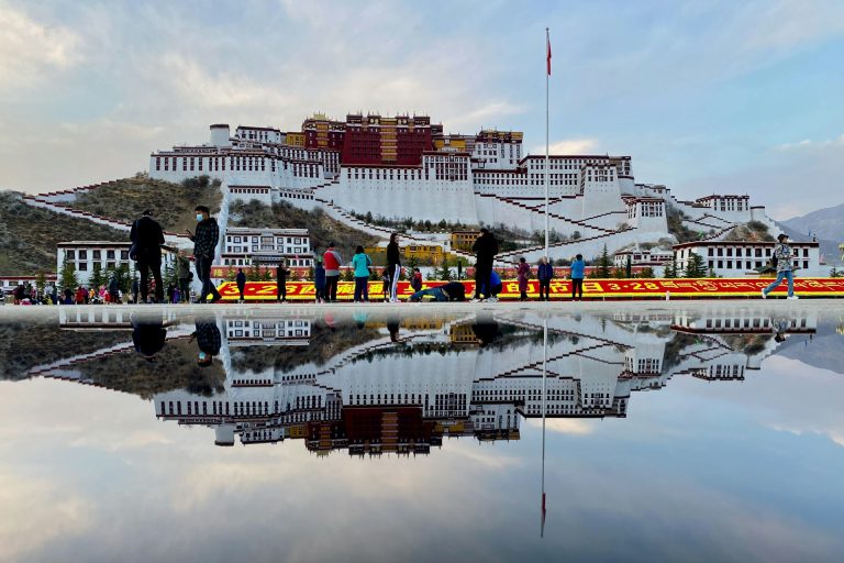 Lhasa Changes Expectations About Travel Pace and Purpose