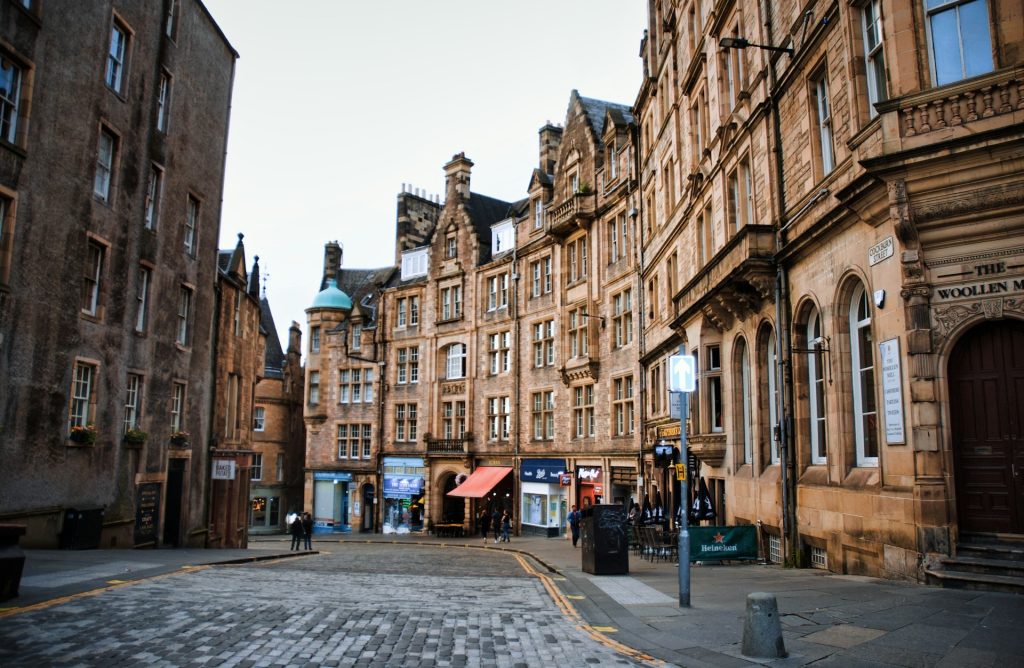 Edinburgh From Old Town To New Town