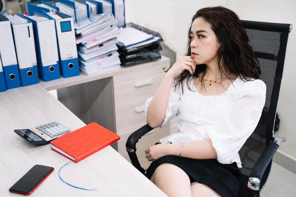 Career Ladders in Border Tourism Start to Narrow