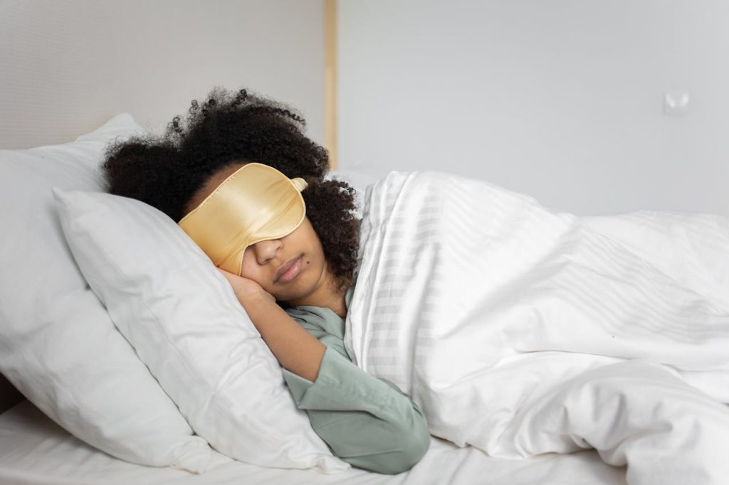 Alaska Bear Natural Silk Sleep Mask