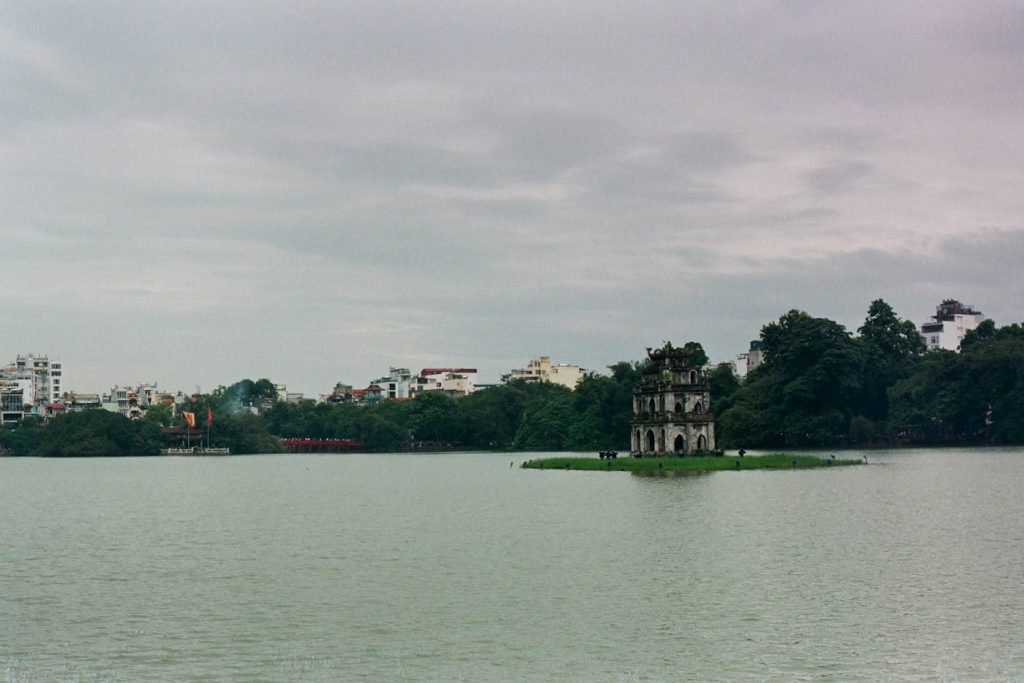 হ্যানয়: লেক, ওল্ড কোয়ার্টার এবং স্কলারলি কোর