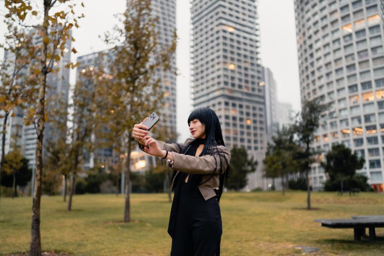 1) Familiar Rules Keep Cognitive Load Low