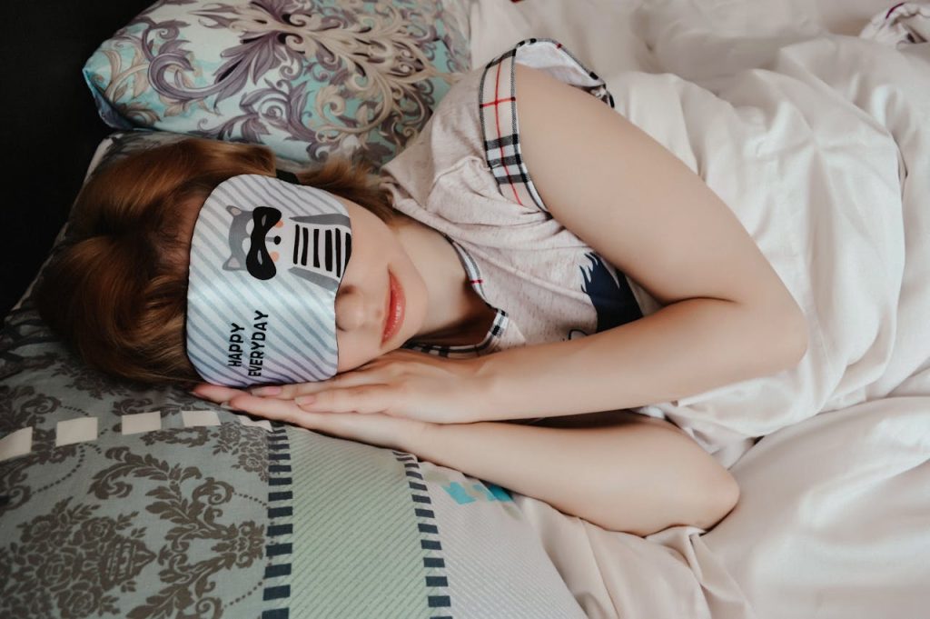 Bucky 40 Blinks Sleep Mask