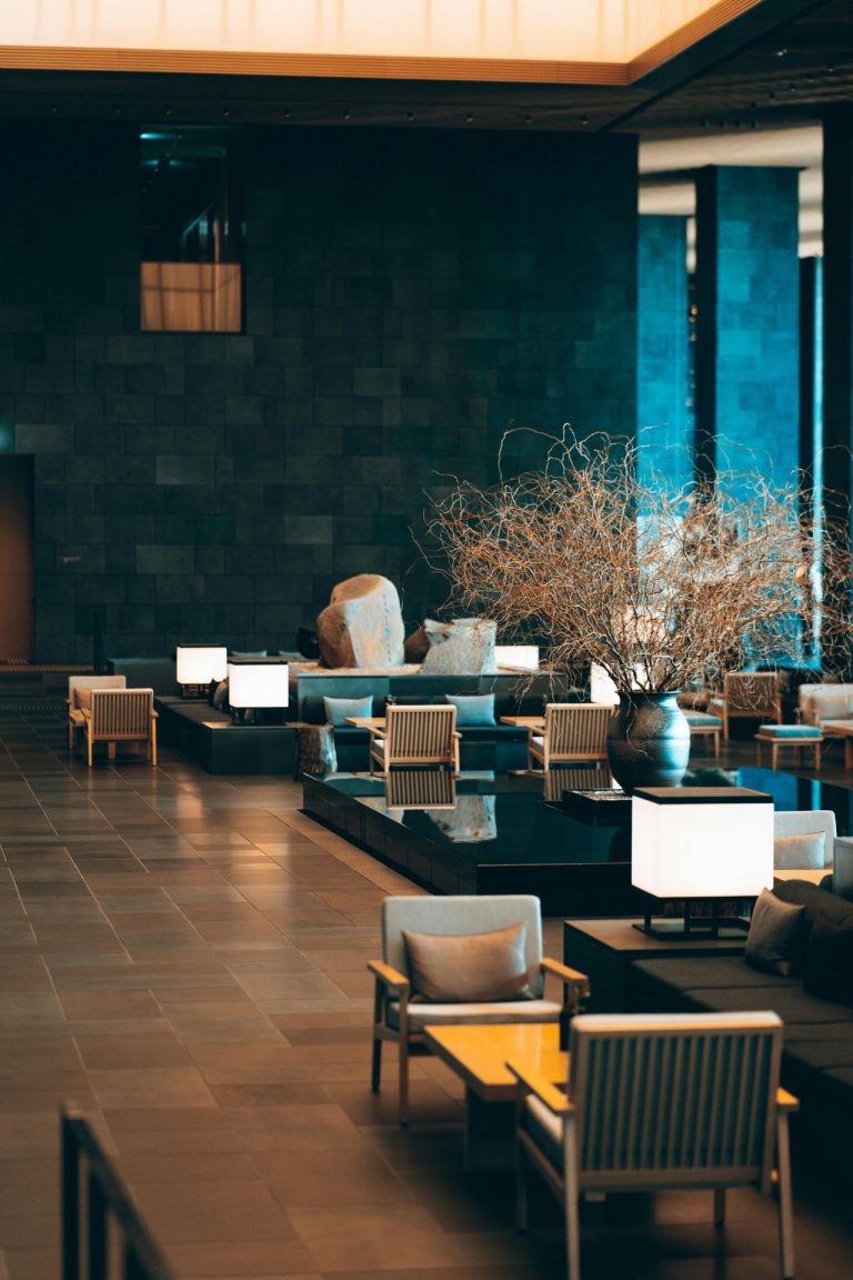 The Hidden Reason Certain Hotel Lobbies Make Your Shoulders Drop the Moment You Walk In