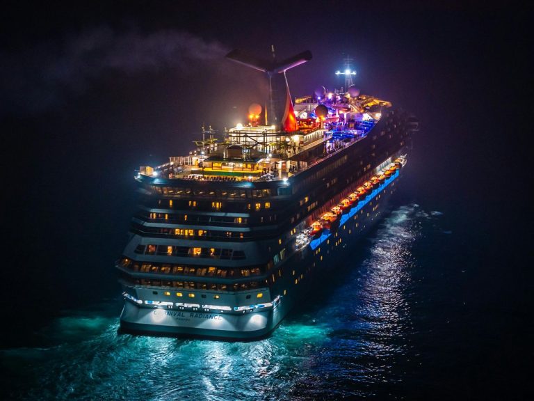 12 Things That Happen on a Cruise Ship After Midnight That Passengers Never Find Out About
