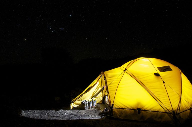 11 Wild Camping Rules That Outdoor Enthusiasts Swear By That Nobody Bothers to Teach First Timers