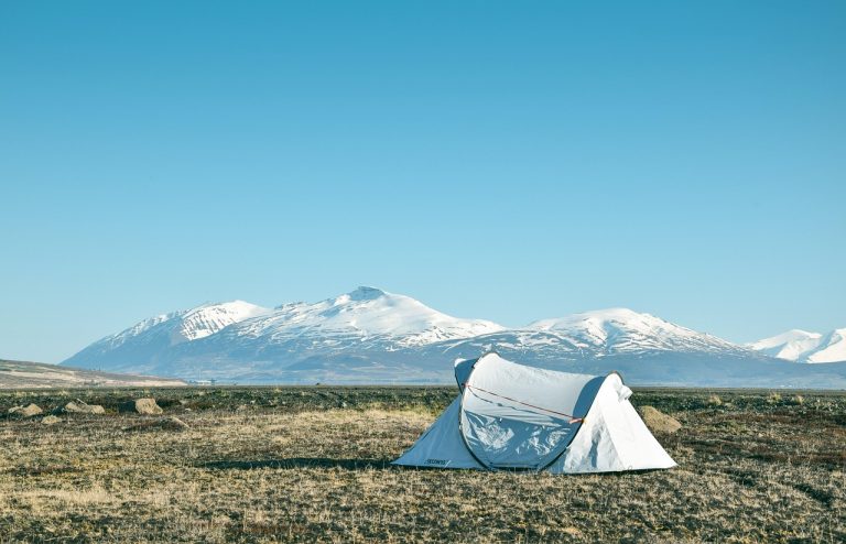 Everything First Timers Need to Know Before Spending Their First Night Completely Off Grid in the Wilderness