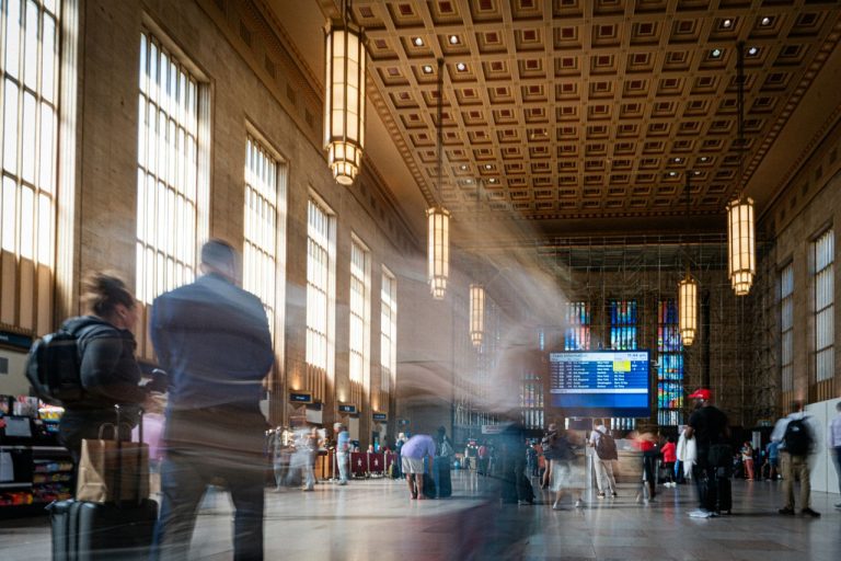 5 Reasons Millions of Americans Are Suddenly Buying Travel Insurance and What It Says About Flying Right Now
