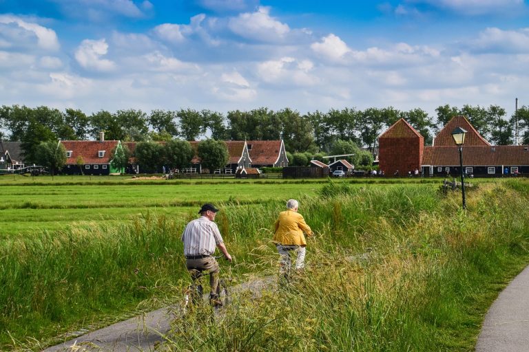 If you move to any of These 5 U.S. States, Even $1 Million in Savings Can Fall Short