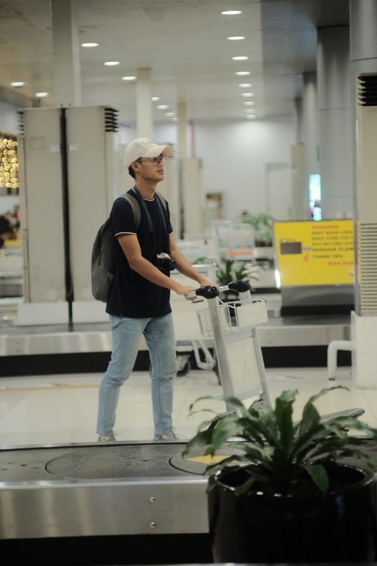 The Airline Lost My Luggage for 5 Days and Offered Me $50. Is That Really All I Am Entitled To?